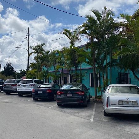 Hoosville Hostel Florida City Bagian luar foto