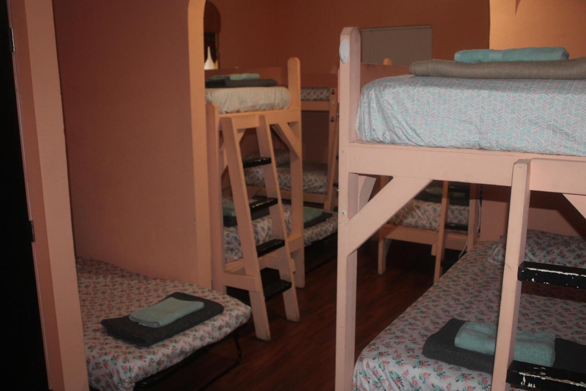 Hoosville Hostel Florida City Bagian luar foto