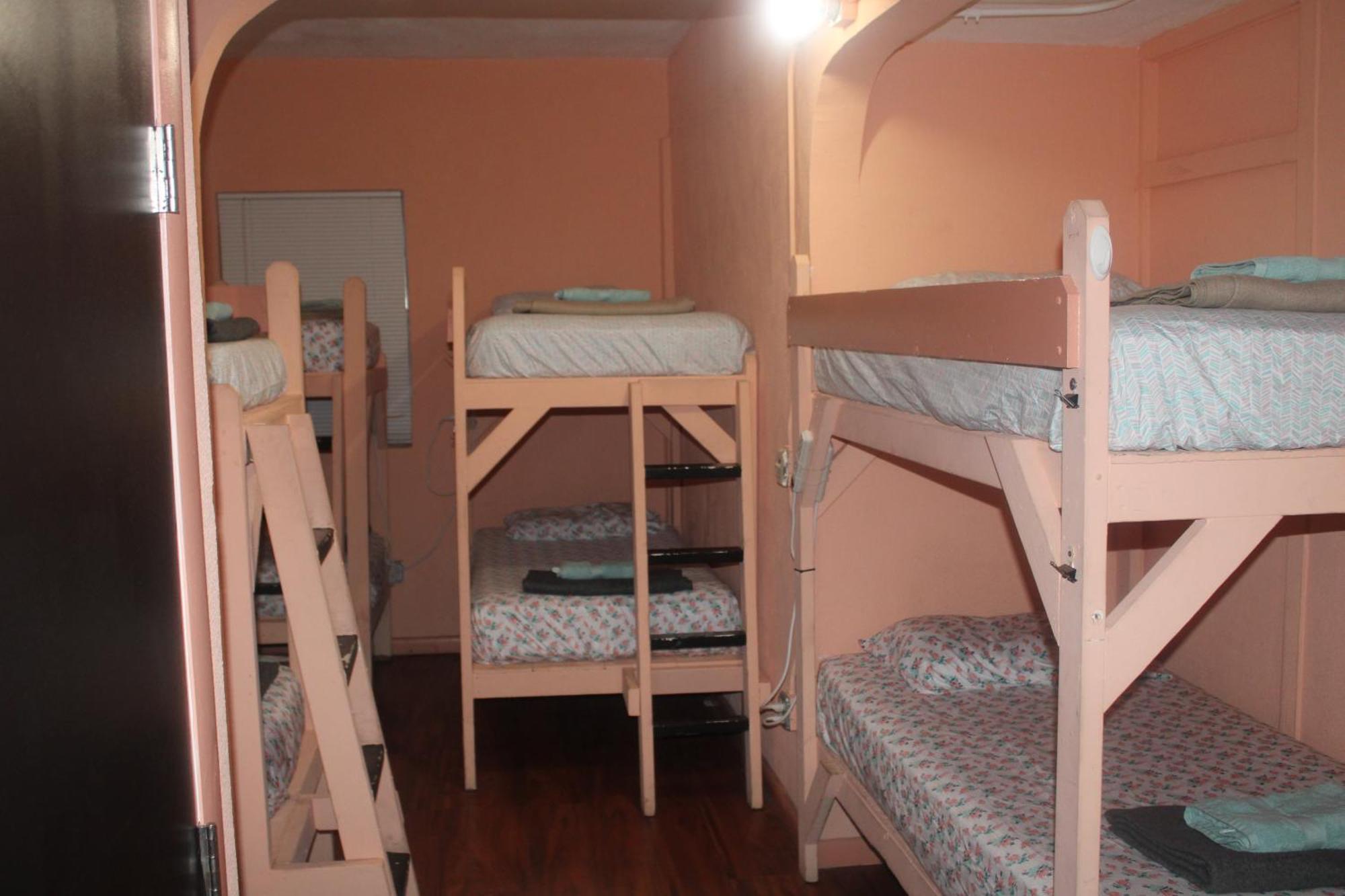 Hoosville Hostel Florida City Bagian luar foto