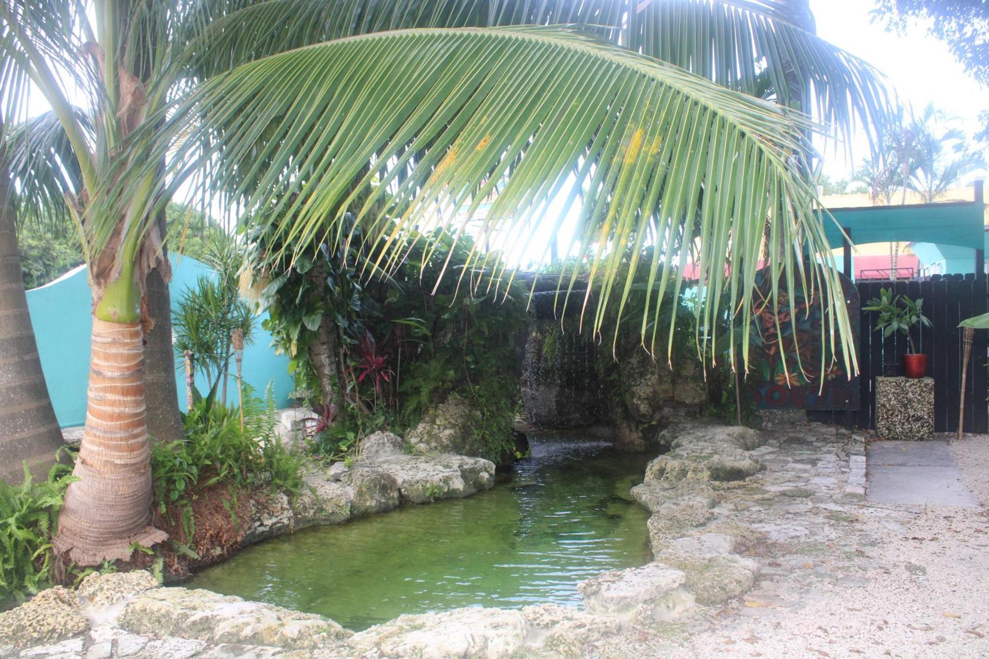 Hoosville Hostel Florida City Bagian luar foto